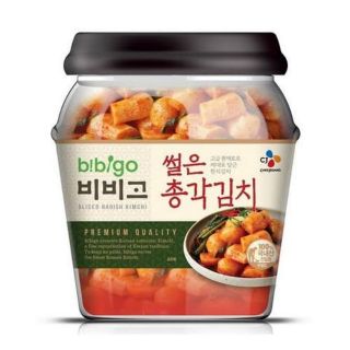 พร้อมส่ง CJ비비고 깍두기 500g กิมจิหัวไชเท้า CJ Bibigo sliced radish kimchi 500g
