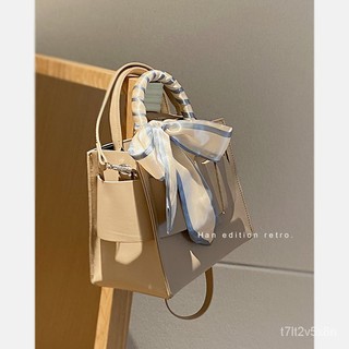 กระเป๋าออกแบบขนาดเล็กกระเป๋าถือผู้หญิง2021คลื่นลูกใหม่ของแฟชั่นสีตีกระเป๋าเคลลี่ใต้วงแขนกระเป๋า Messenger ป่า