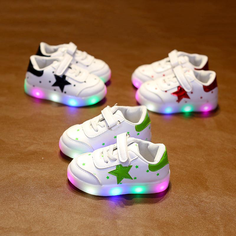 เด็กรองเท้า LED แสงสีขาวดาว P Rewalker กีฬาที่เดินทางมาพักผ่อนเด็กรองเท้าผ้าใบชายหญิงวิ่งลื่นน้ำหนักเบา