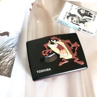 เครื่องเล่นเทปพกพา Vintage Toshiba Personal Cassette Player Tazmanian