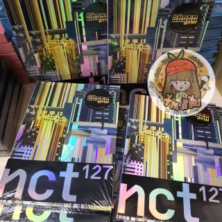 (พร้อมส่ง) อัลบั้ม​+โปสเตอร์ NCT127 SUPER HUMAN (มี Poster)